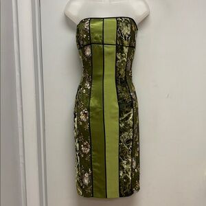 Kay Unger New York Strapless Embellished Cocktail Dress – Size 10 – Green